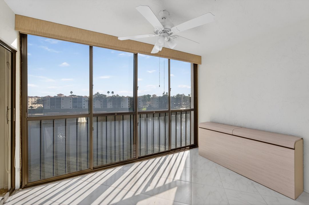 For Sale: $229,000 (2 beds, 2 baths, 1392 Square Feet)