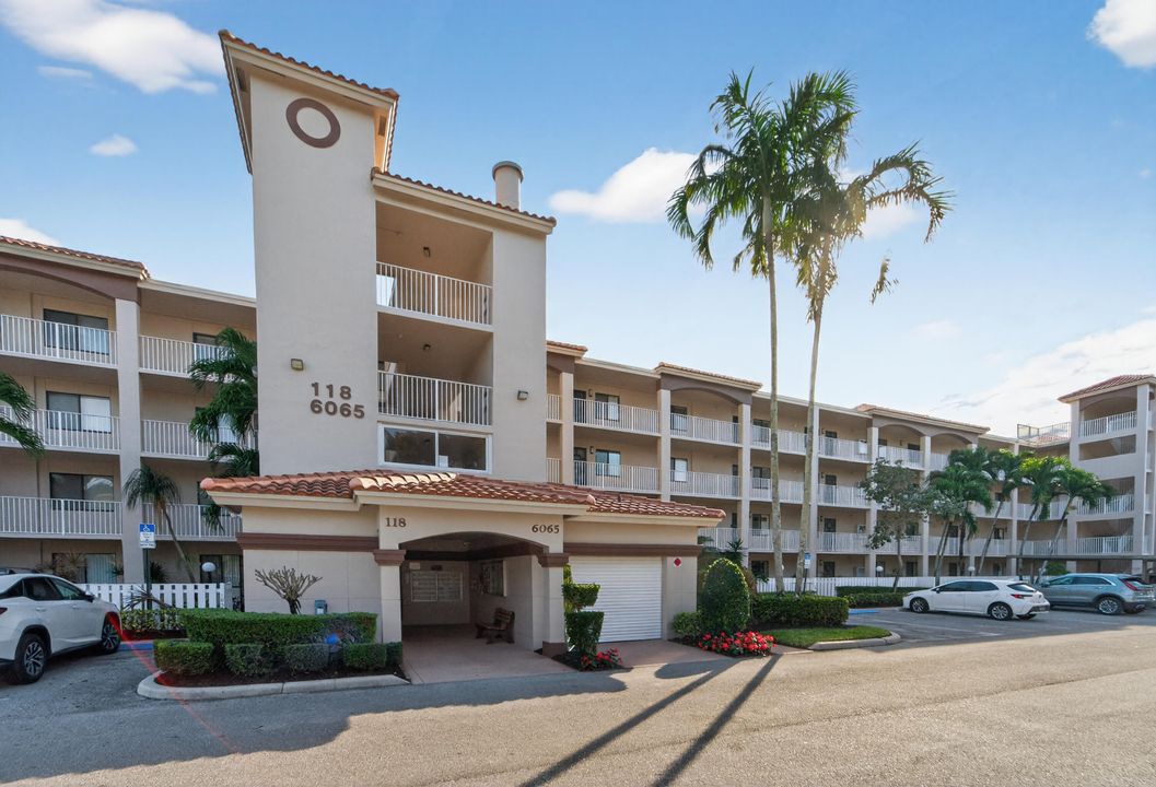 For Sale: $229,000 (2 beds, 2 baths, 1392 Square Feet)