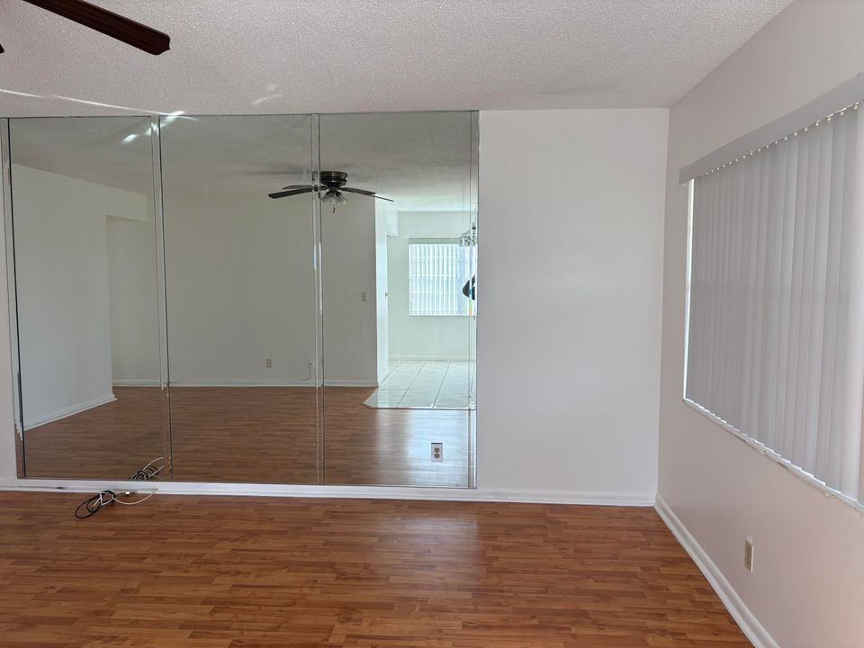 En Renta: $1,500 (2 camas, 1 baños, 798 Pies cuadrados)