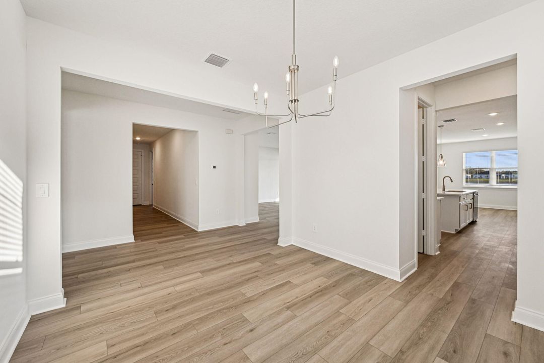 For Sale: $560,943 (4 beds, 3 baths, 2791 Square Feet)