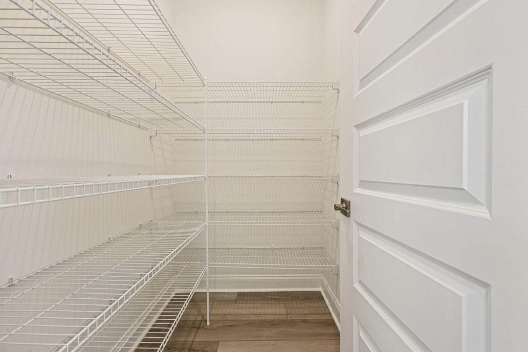 For Sale: $560,943 (4 beds, 3 baths, 2791 Square Feet)