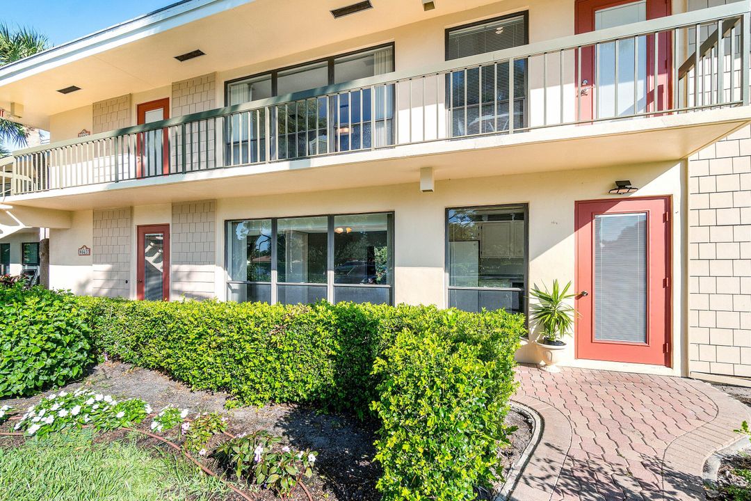 For Sale: $299,000 (2 beds, 2 baths, 1479 Square Feet)