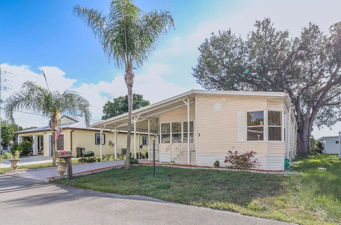 For Sale: $60,000 (2 beds, 2 baths, 1368 Square Feet)