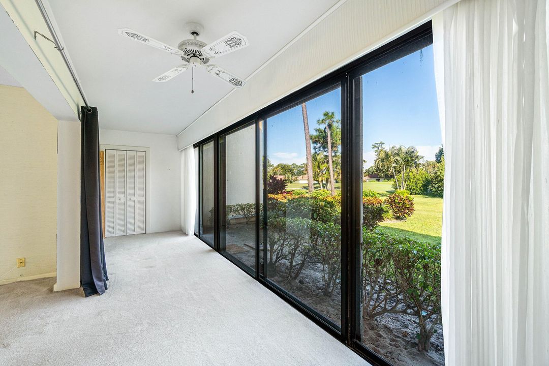 For Sale: $299,000 (2 beds, 2 baths, 1479 Square Feet)