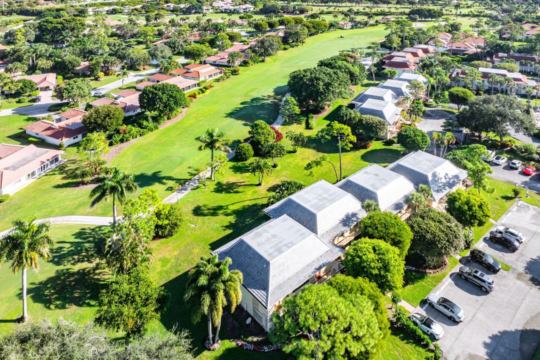 For Sale: $299,000 (2 beds, 2 baths, 1479 Square Feet)