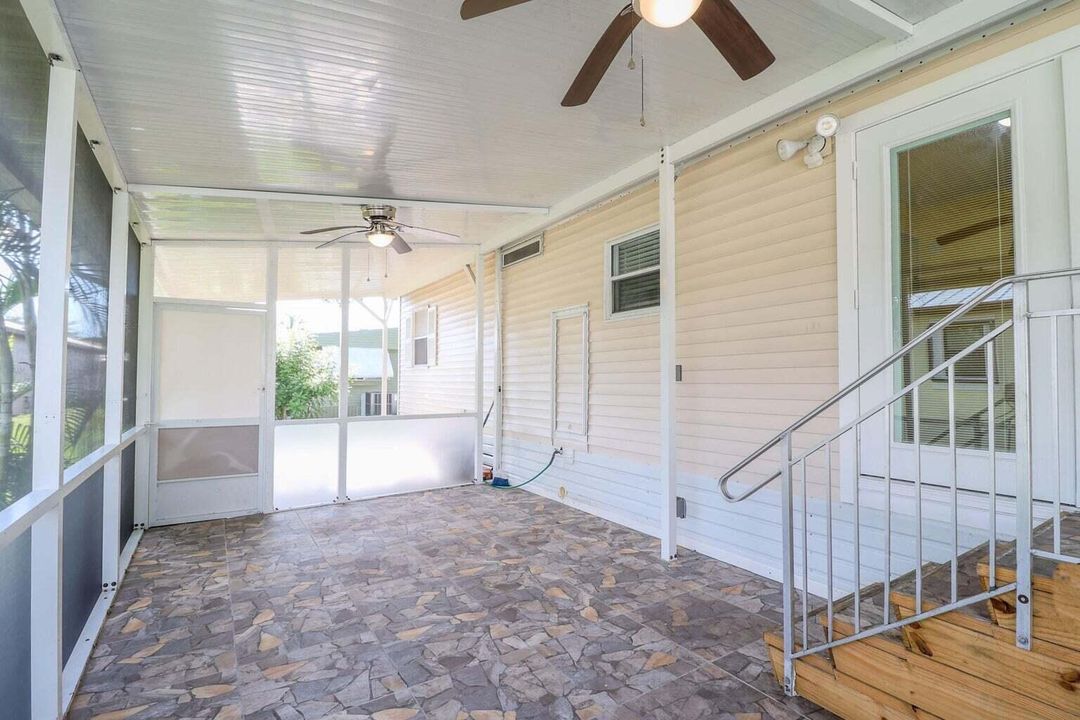 For Sale: $60,000 (2 beds, 2 baths, 1368 Square Feet)