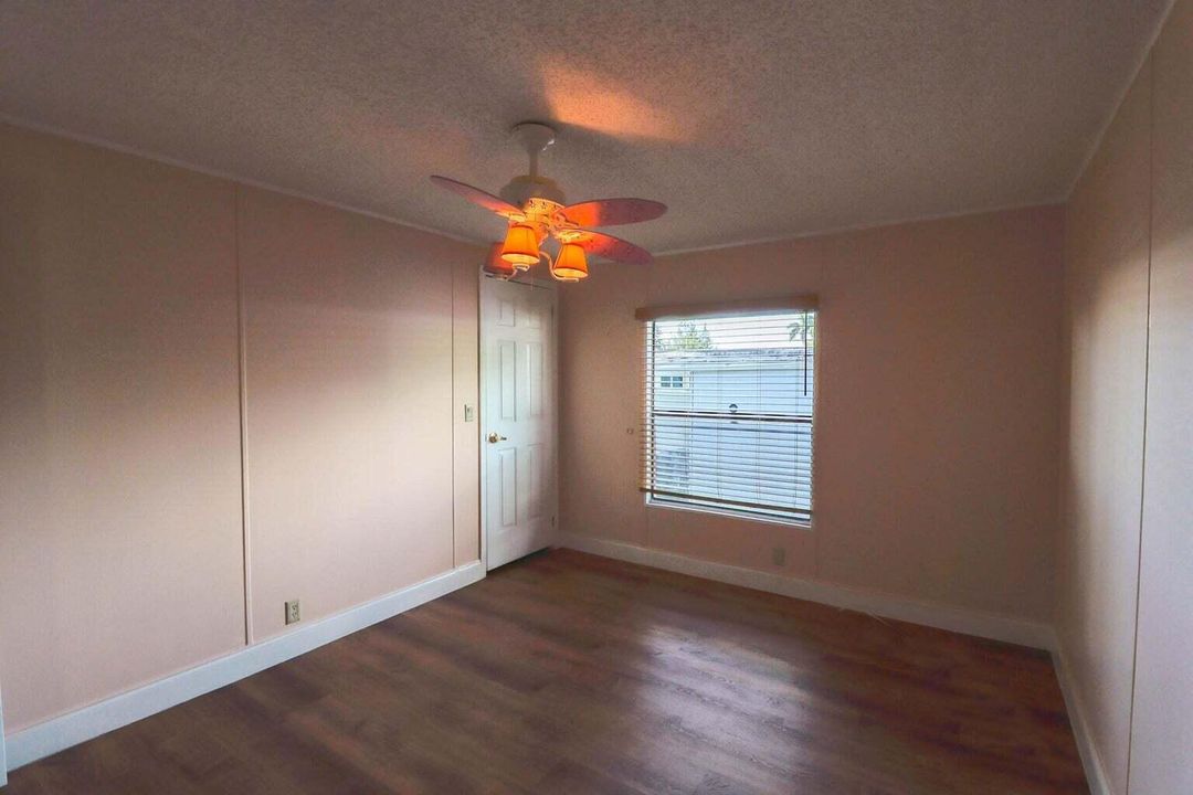 For Sale: $60,000 (2 beds, 2 baths, 1368 Square Feet)