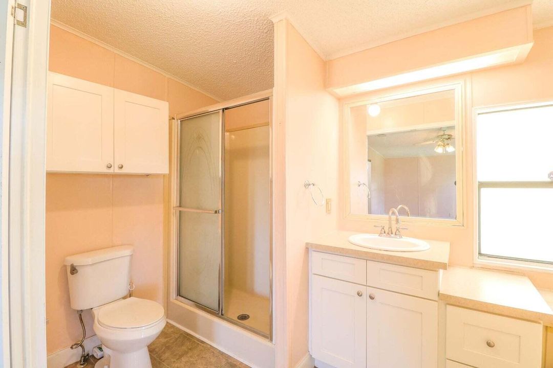 For Sale: $60,000 (2 beds, 2 baths, 1368 Square Feet)