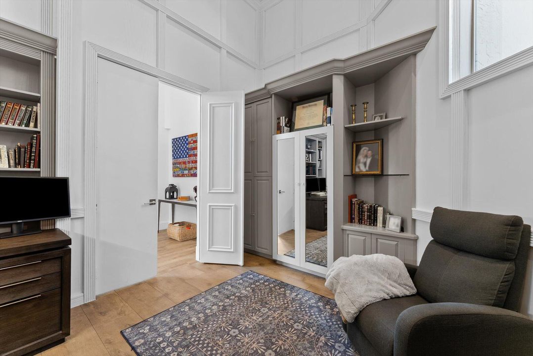 待售: $3,100,000 (5 贝兹, 5 浴室, 5249 平方英尺)