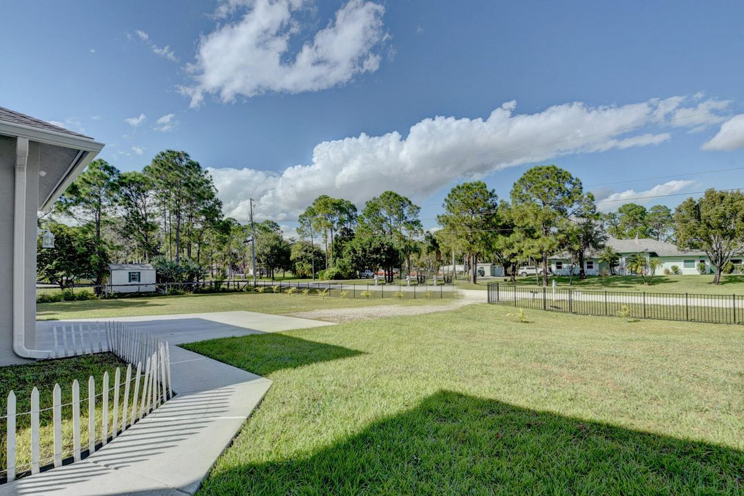 En Venta: $710,000 (3 camas, 2 baños, 2029 Pies cuadrados)