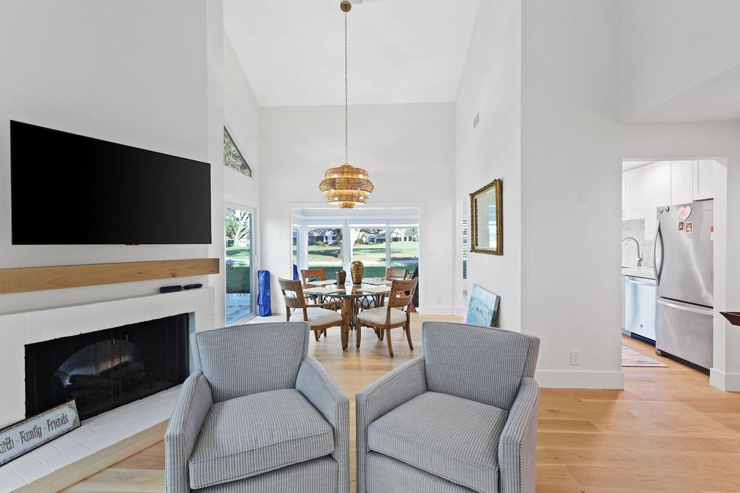 待售: $1,195,000 (3 贝兹, 3 浴室, 1856 平方英尺)