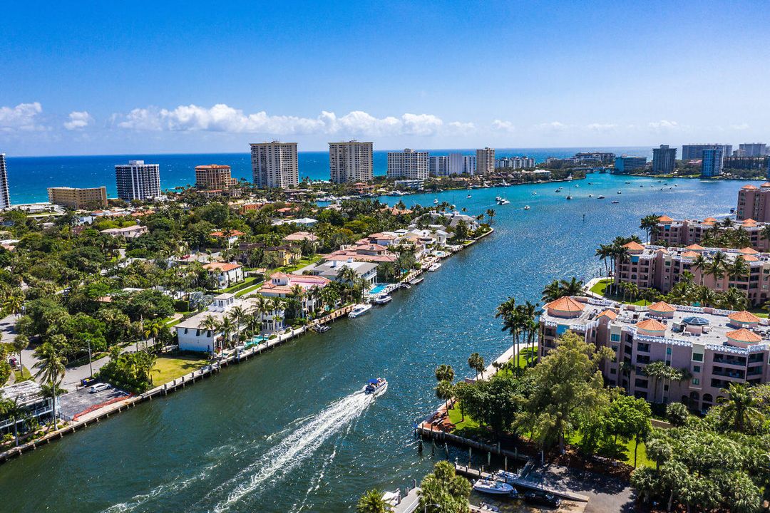 For Sale: $899,000 (2 beds, 2 baths, 1524 Square Feet)