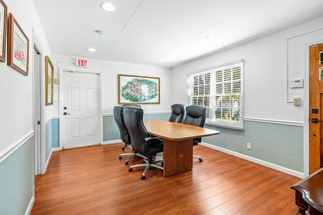 На продажу: $1,695,000 (0 спален, 0 ванн, 1620 Квадратных фут)