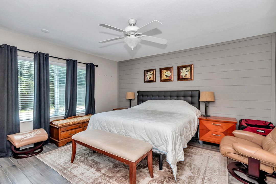 For Sale: $287,000 (3 beds, 2 baths, 1360 Square Feet)