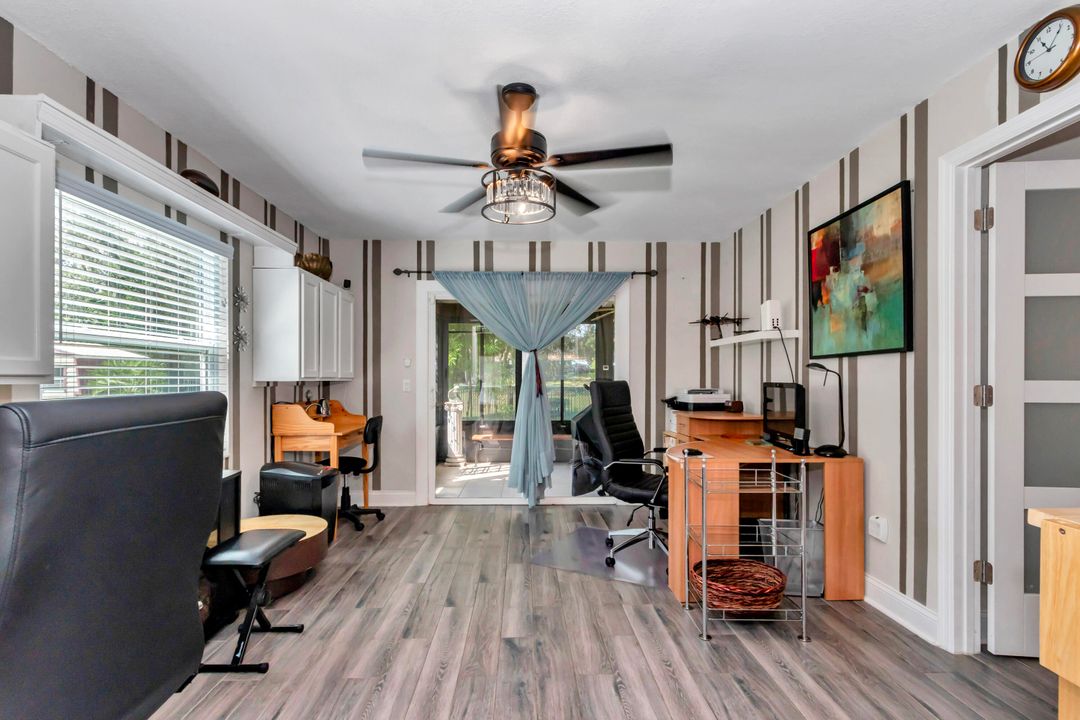 For Sale: $287,000 (3 beds, 2 baths, 1360 Square Feet)