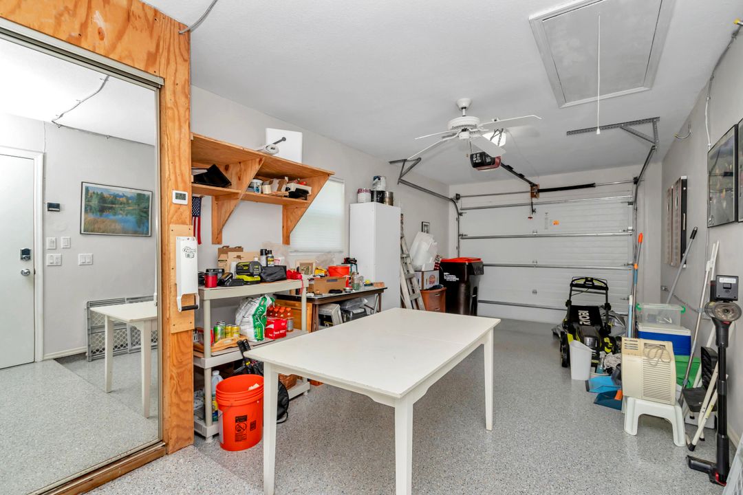 For Sale: $287,000 (3 beds, 2 baths, 1360 Square Feet)