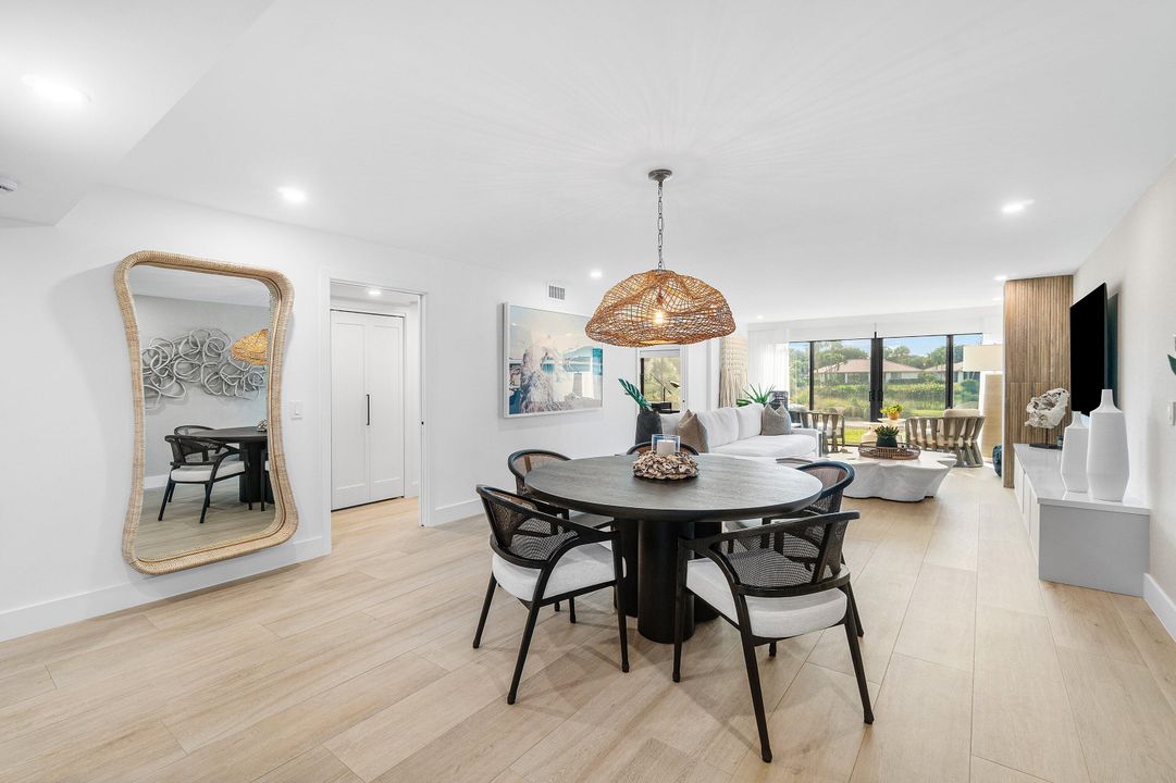 En Venta: $785,000 (3 camas, 2 baños, 1958 Pies cuadrados)