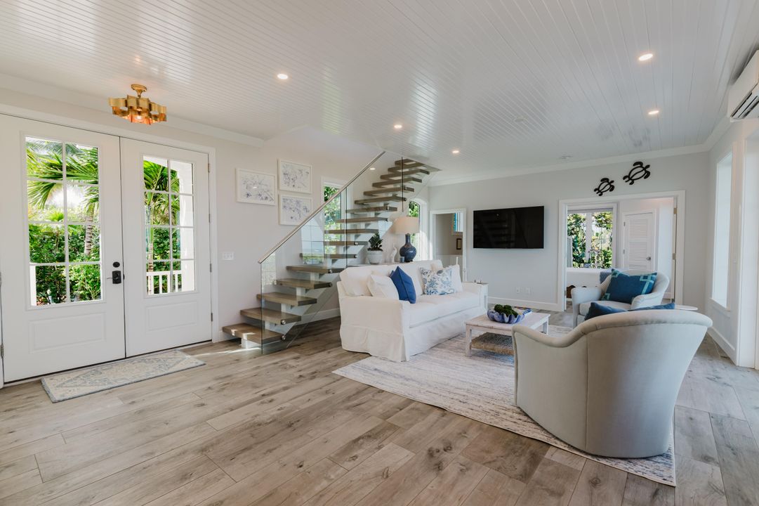 For Sale: $8,600,000 (4 beds, 3 baths, 3468 Square Feet)