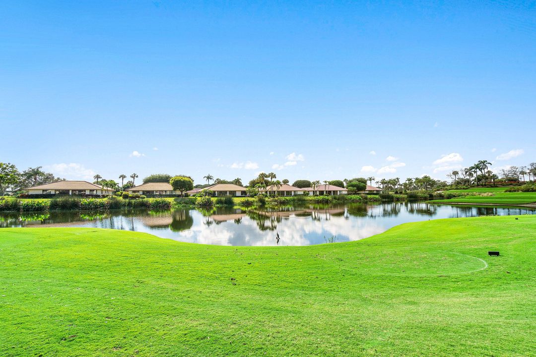 En Venta: $785,000 (3 camas, 2 baños, 1958 Pies cuadrados)