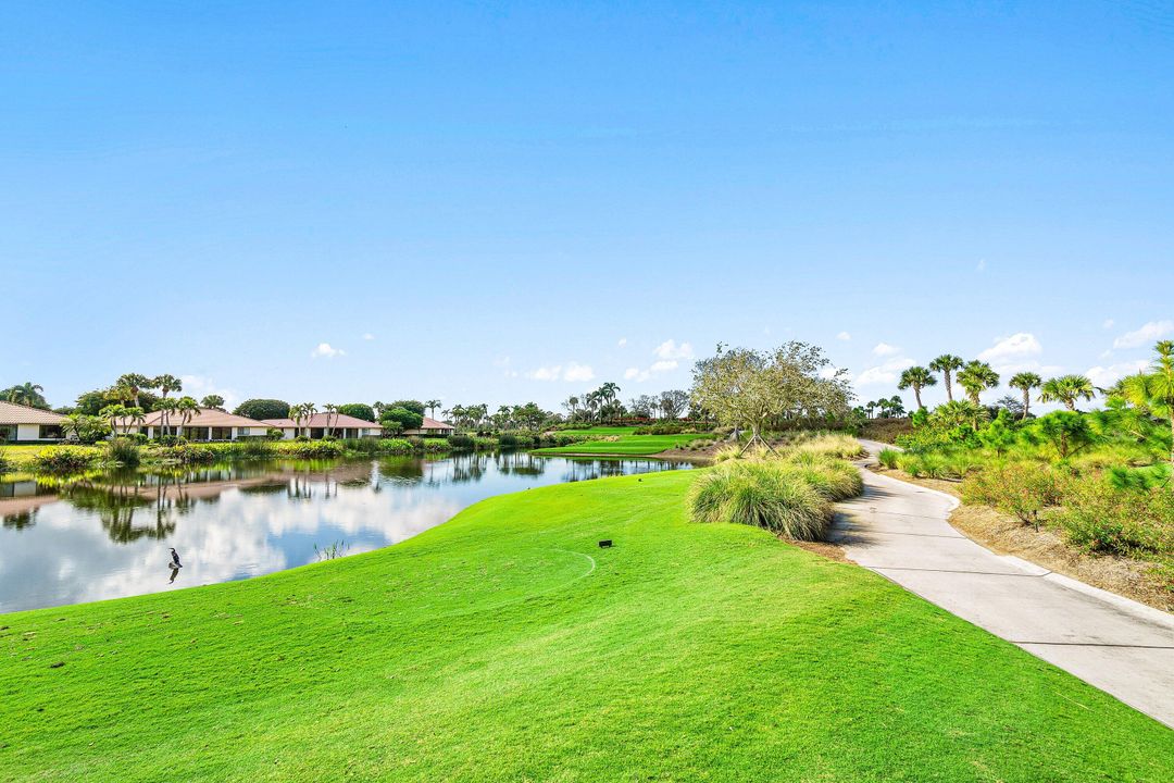 En Venta: $785,000 (3 camas, 2 baños, 1958 Pies cuadrados)