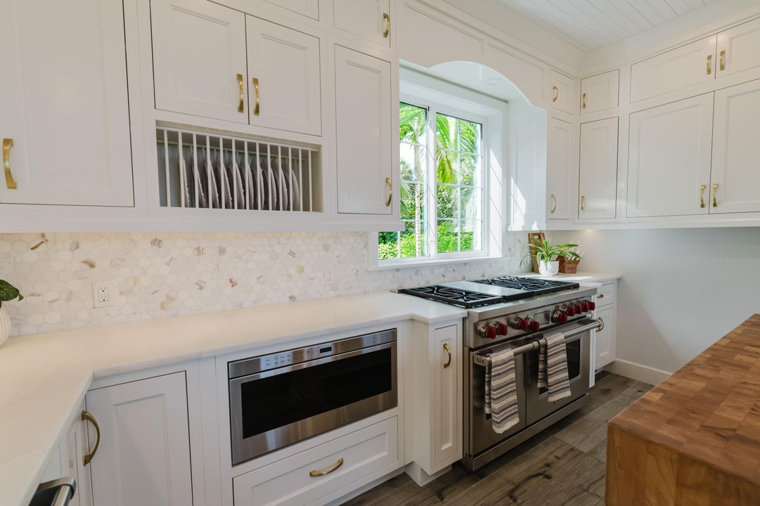 For Sale: $8,600,000 (4 beds, 3 baths, 3468 Square Feet)