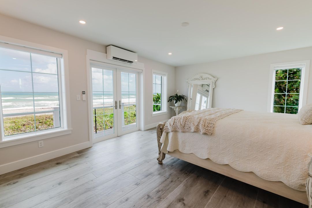 For Sale: $8,600,000 (4 beds, 3 baths, 3468 Square Feet)