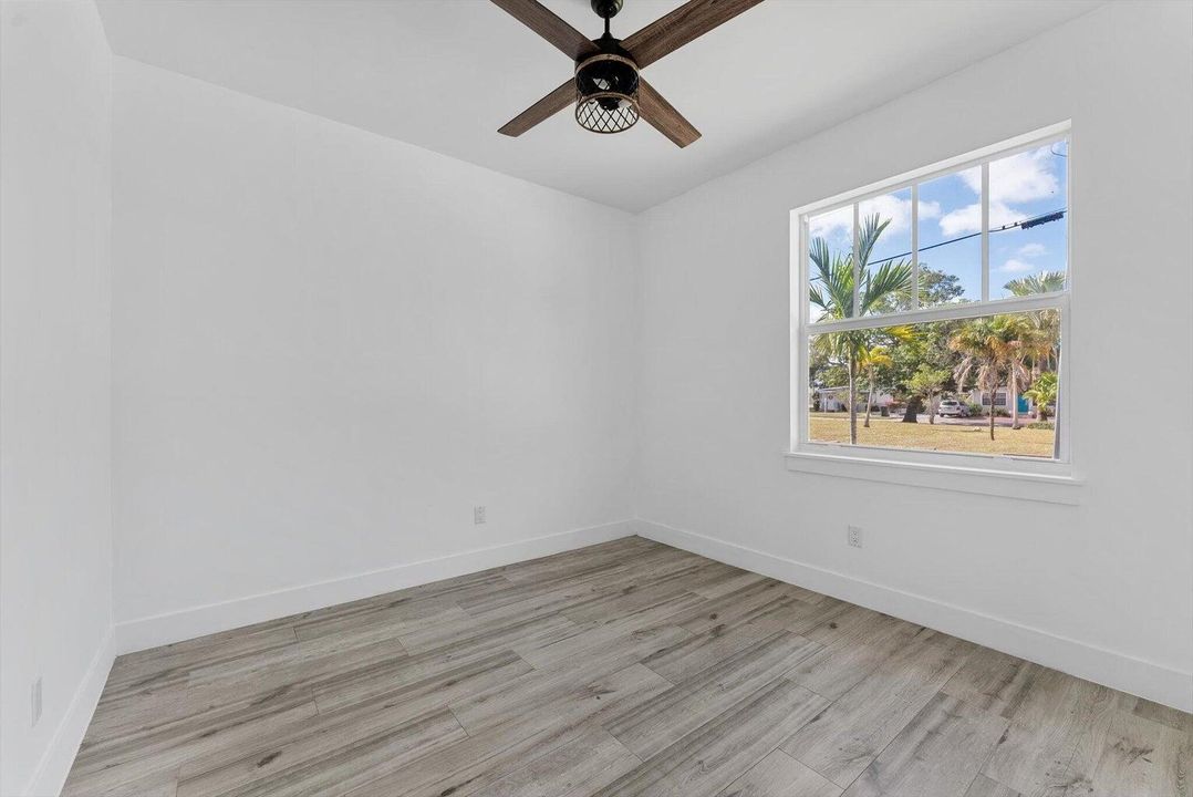 В аренду: $3,500 (3 спален, 2 ванн, 1283 Квадратных фут)