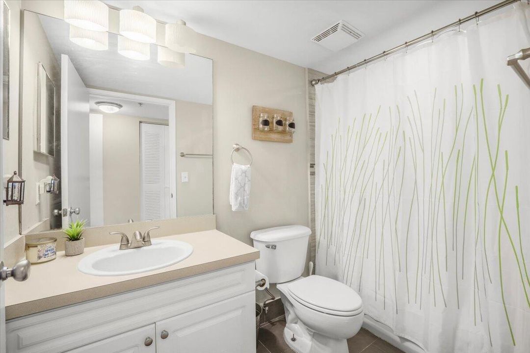 出租: $2,950 (2 贝兹, 2 浴室, 1148 平方英尺)