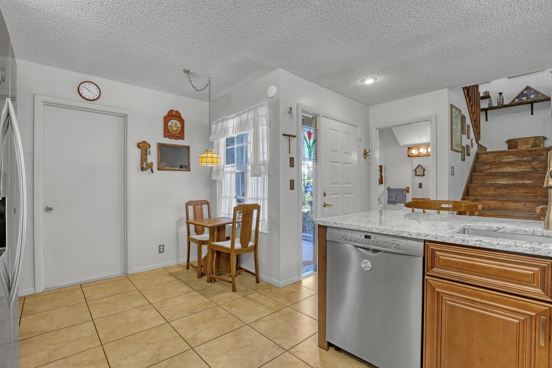 En Venta: $450,000 (3 camas, 2 baños, 1510 Pies cuadrados)