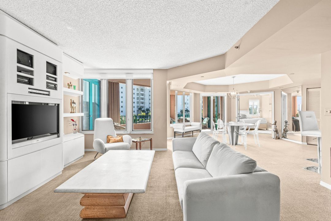 На продажу: $999,000 (2 спален, 2 ванн, 1630 Квадратных фут)