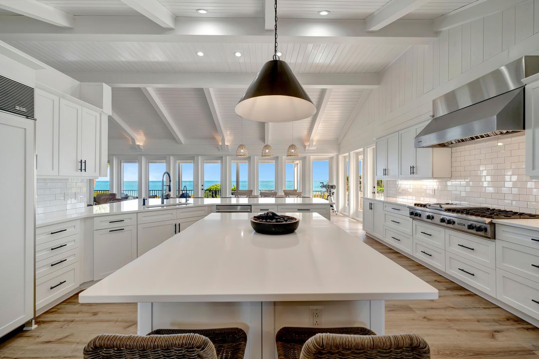 En Venta: $9,995,000 (4 camas, 3 baños, 809 Pies cuadrados)