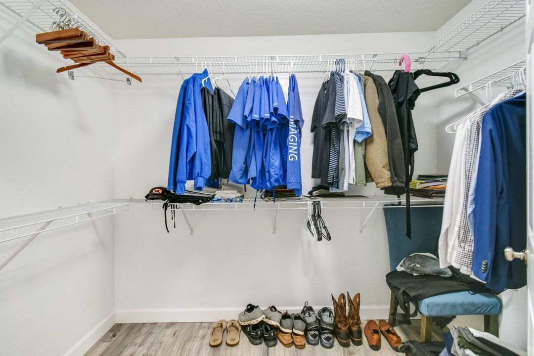 For Sale: $449,000 (3 beds, 2 baths, 1447 Square Feet)