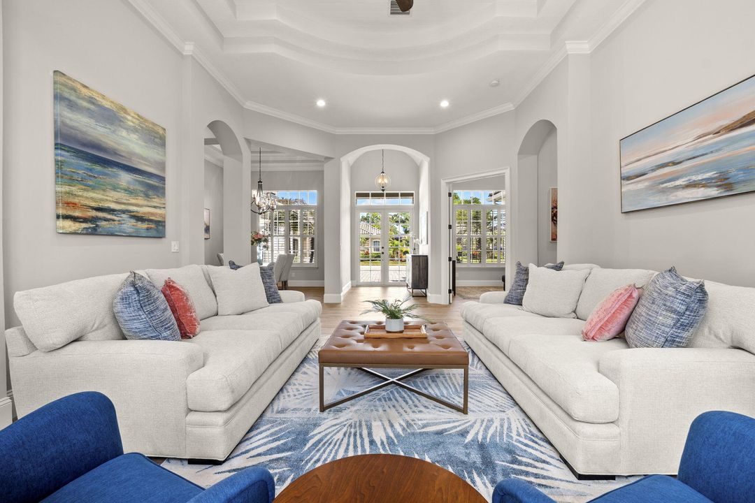 For Sale: $1,199,000 (4 beds, 4 baths, 3686 Square Feet)