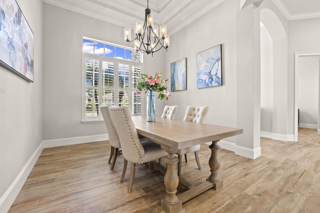 For Sale: $1,199,000 (4 beds, 4 baths, 3686 Square Feet)