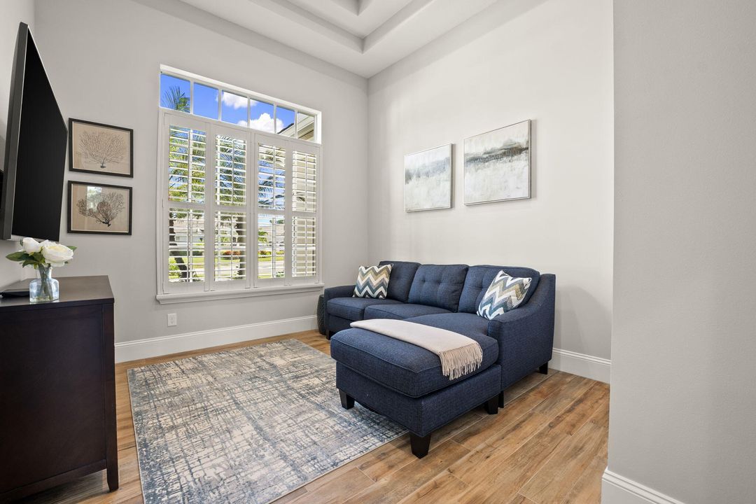 For Sale: $1,199,000 (4 beds, 4 baths, 3686 Square Feet)