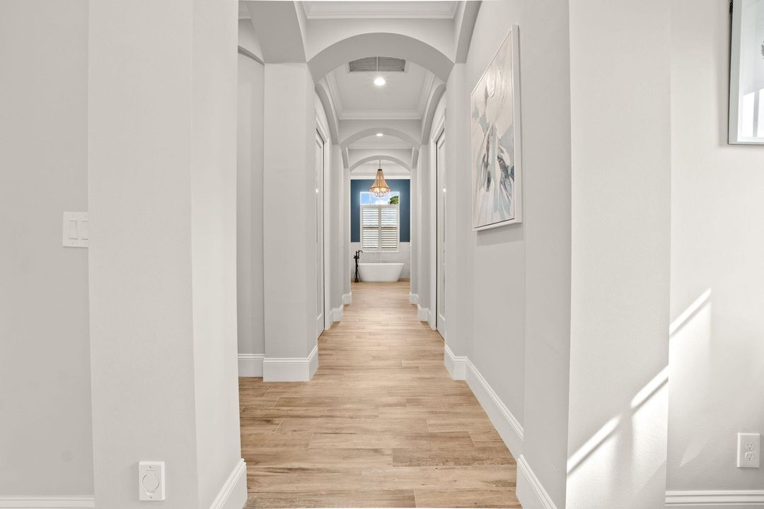 For Sale: $1,199,000 (4 beds, 4 baths, 3686 Square Feet)