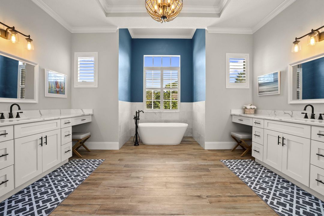 For Sale: $1,199,000 (4 beds, 4 baths, 3686 Square Feet)