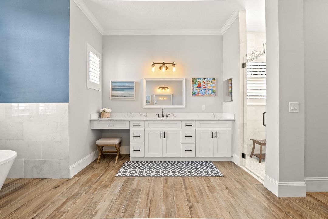 For Sale: $1,199,000 (4 beds, 4 baths, 3686 Square Feet)