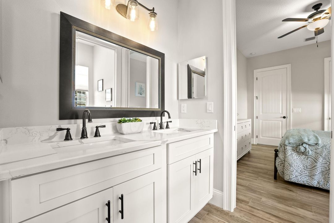 For Sale: $1,199,000 (4 beds, 4 baths, 3686 Square Feet)