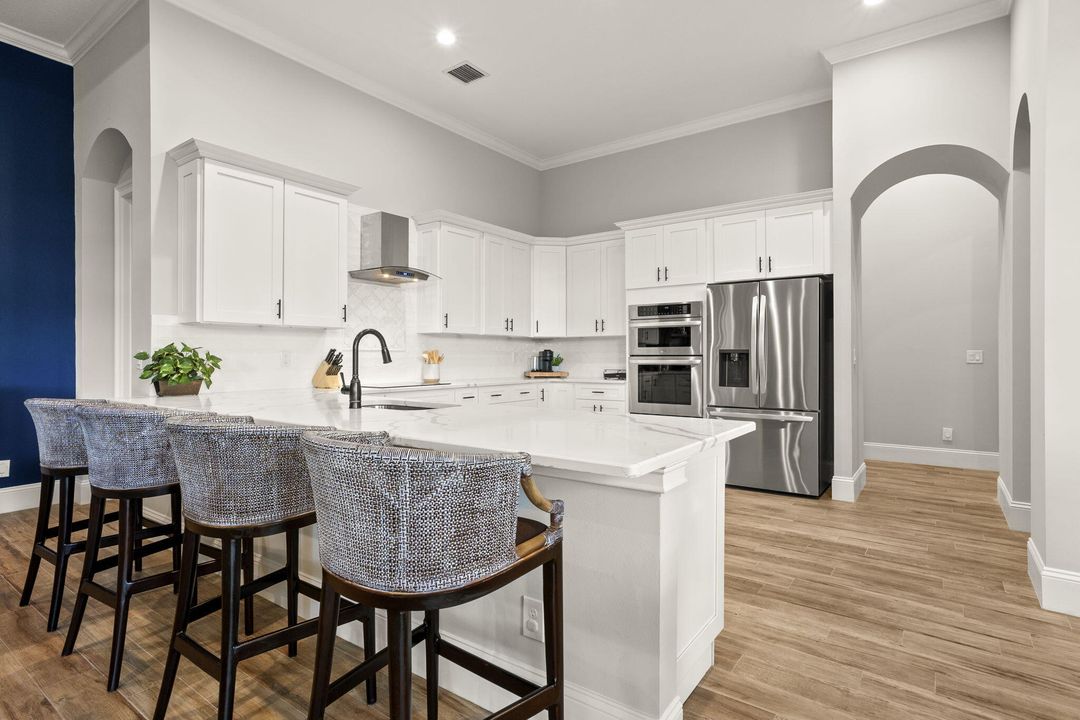 For Sale: $1,199,000 (4 beds, 4 baths, 3686 Square Feet)