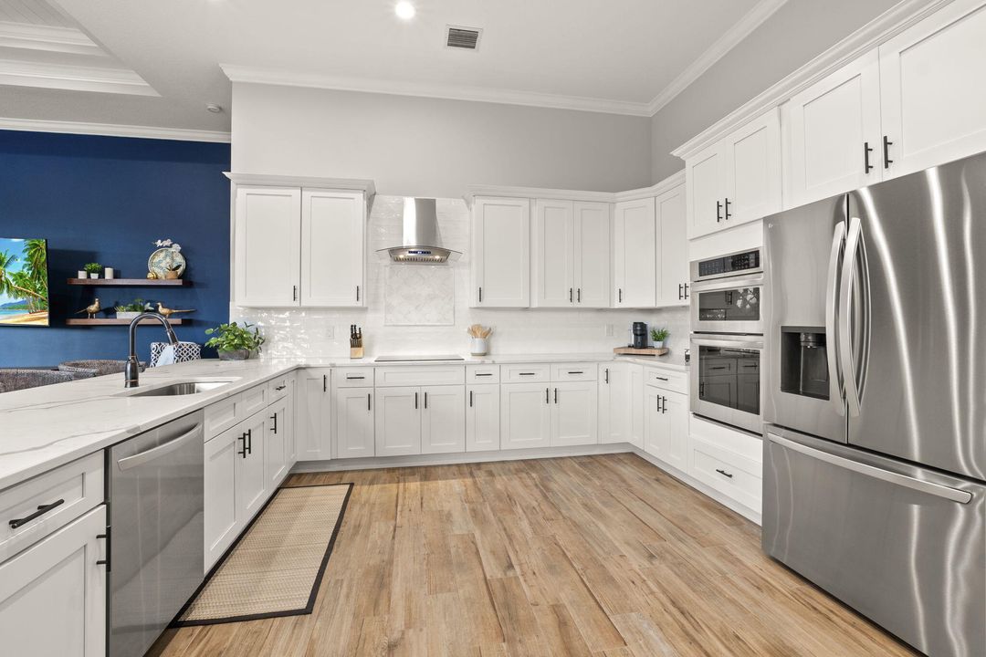 For Sale: $1,199,000 (4 beds, 4 baths, 3686 Square Feet)