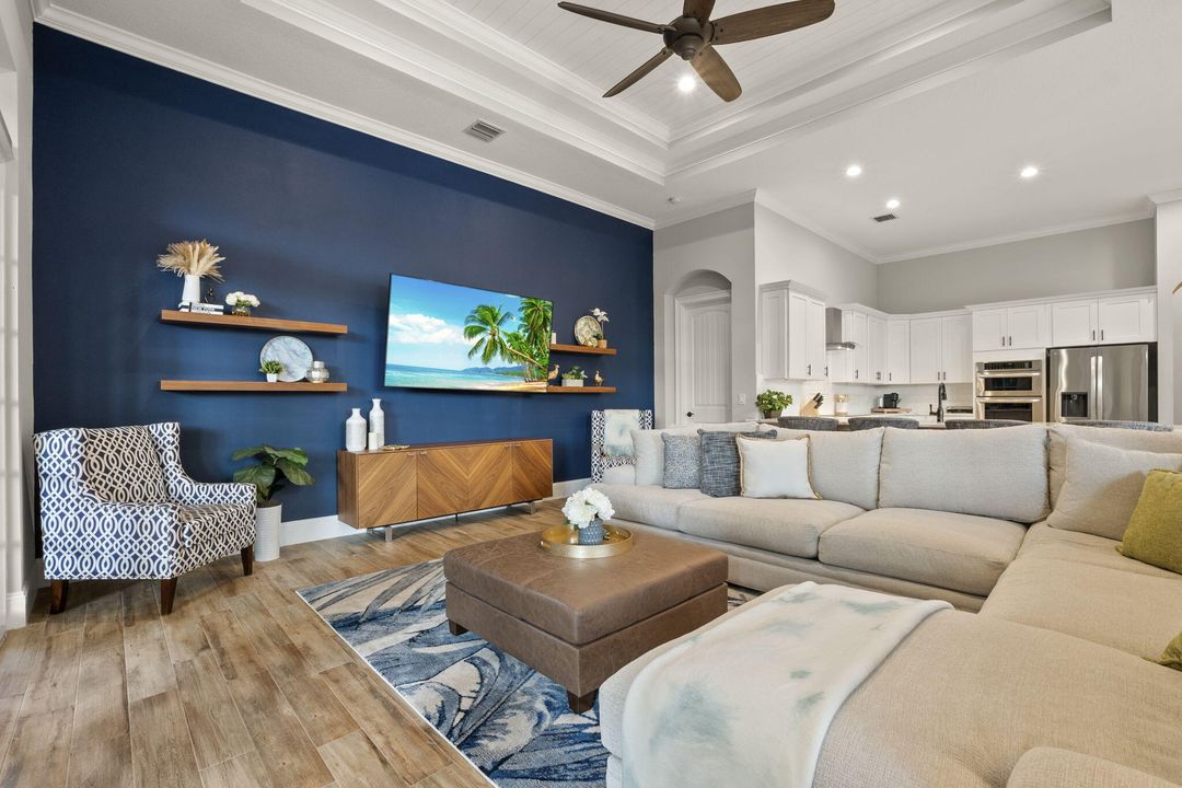 For Sale: $1,199,000 (4 beds, 4 baths, 3686 Square Feet)