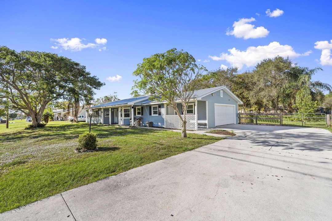 待售: $350,000 (3 贝兹, 2 浴室, 1681 平方英尺)