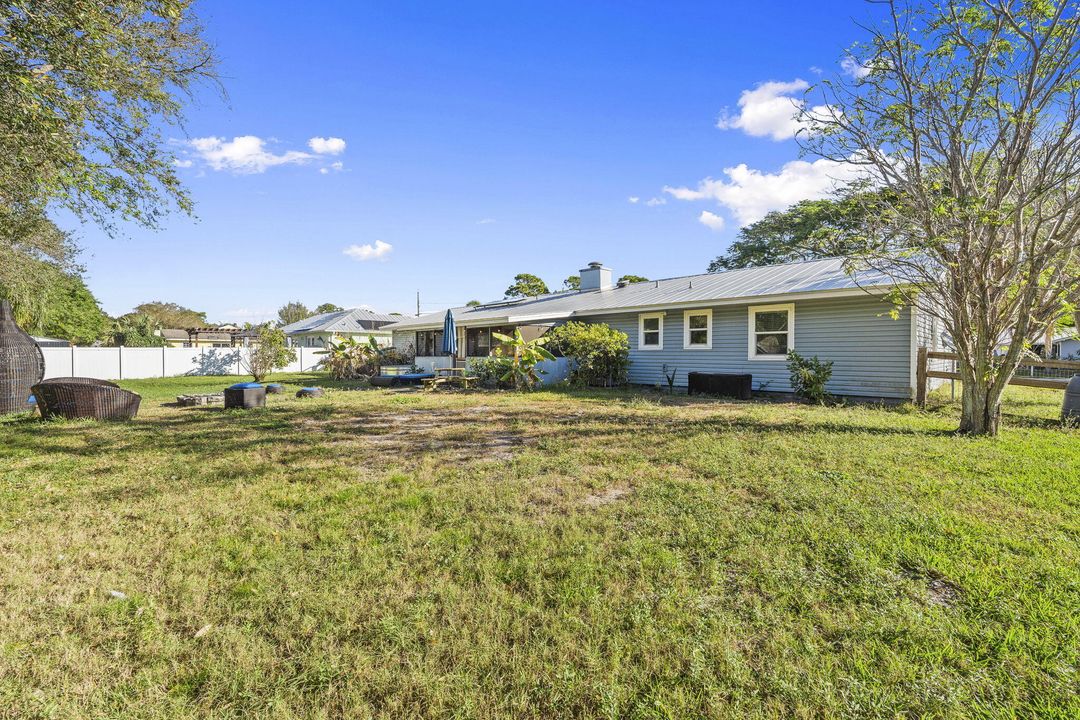 待售: $350,000 (3 贝兹, 2 浴室, 1681 平方英尺)