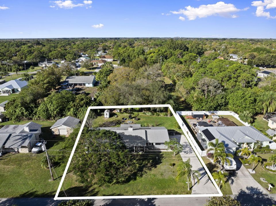 待售: $350,000 (3 贝兹, 2 浴室, 1681 平方英尺)