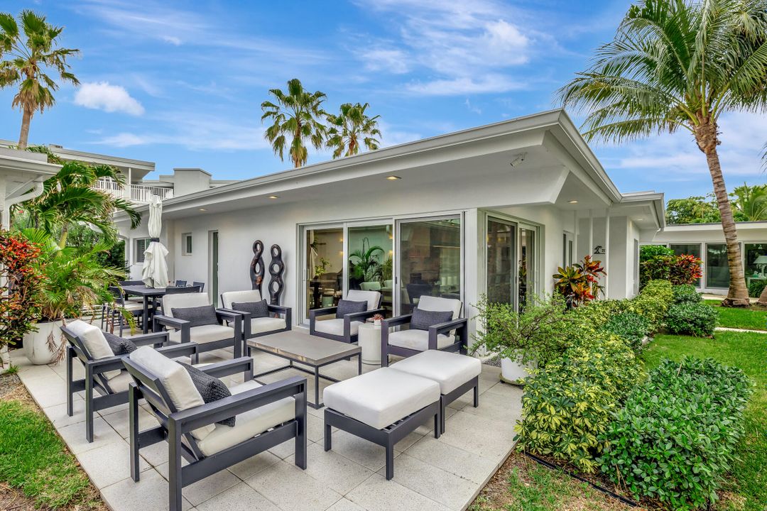 На продажу: $1,350,000 (3 спален, 2 ванн, 1596 Квадратных фут)