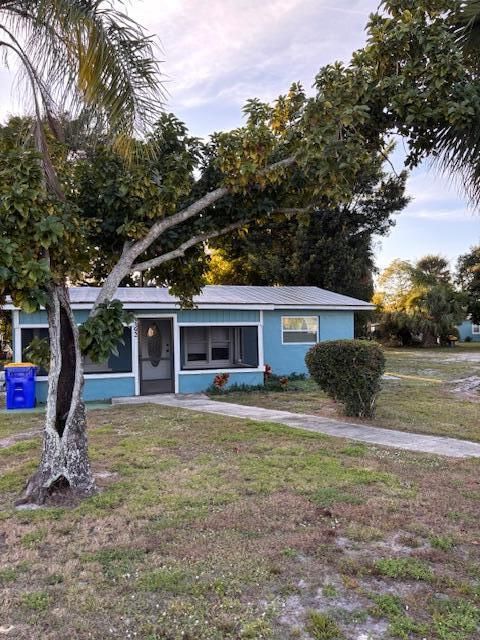 В аренду: $1,850 (2 спален, 1 ванн, 1000 Квадратных фут)