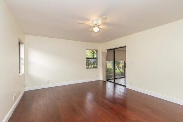 待售: $490,000 (2 贝兹, 2 浴室, 1684 平方英尺)