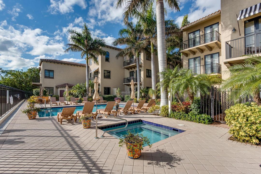 На продажу: $600,000 (3 спален, 2 ванн, 1930 Квадратных фут)