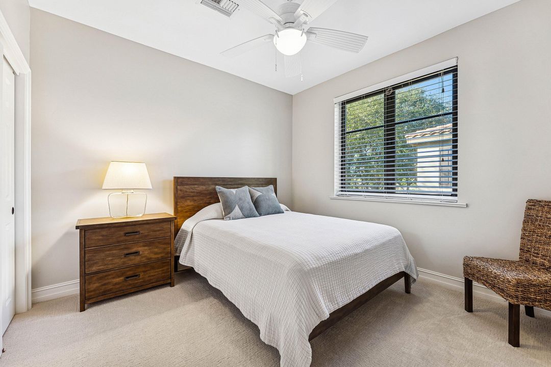 На продажу: $600,000 (3 спален, 2 ванн, 1930 Квадратных фут)